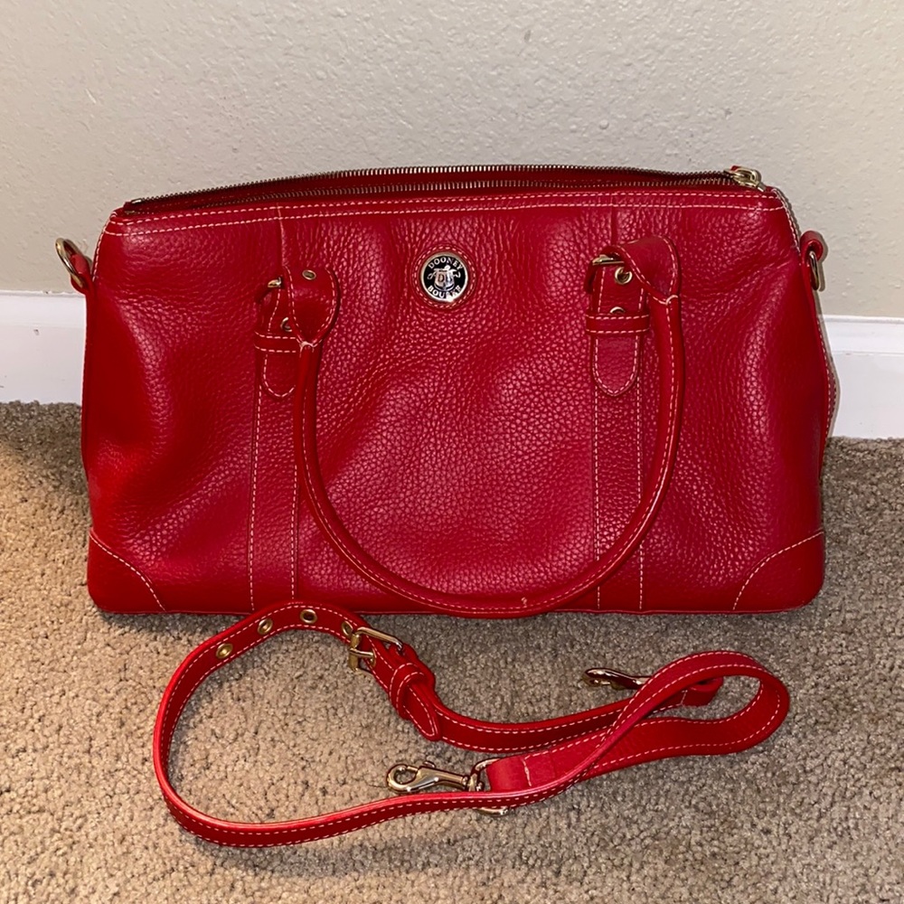 Dooney & Bourke purse